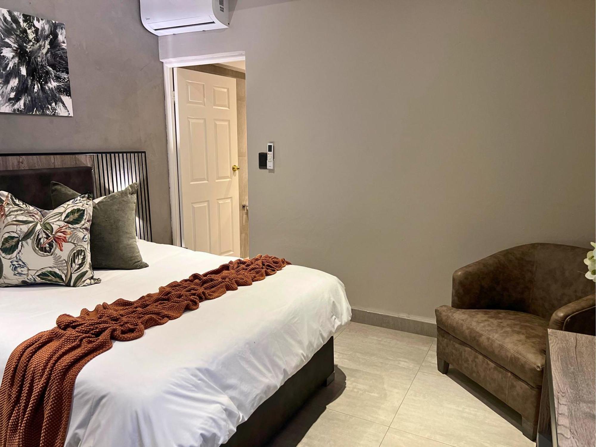 The Cycad Lodge & Chalets Mbombela Exterior photo